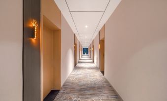 Anshan Jian'an Theme Hotel