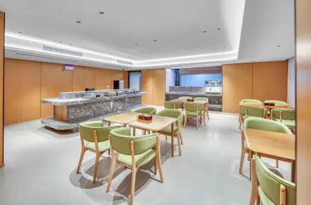 Tianhao International Hotel Отели рядом с достопримечательностью «CPC Rui'an Committee Party School»