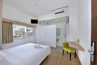 Whiz Hotel Falatehan Jakarta Hotel di Blok M