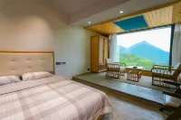 Wandering Forest Homestay (Nan Wudang Ski Resort) - parking