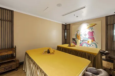 22Land Heritage Hotel & Retreat Отели рядом с достопримечательностью «Cathedral Phung Khoang»