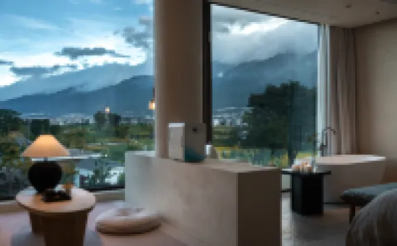 Dali Qiyue Fengxu Designer Resort Hotel Hotels near Xiabopeng Village