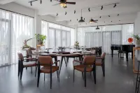 Lingshang Huakai Homestay