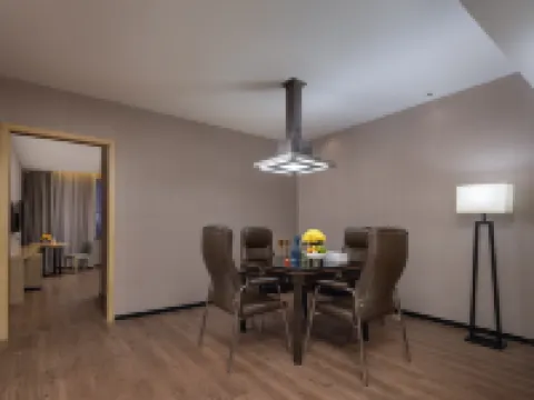 Starry Garden Hotel Wuhan Hankou Railway Station Zhuyeshan Store โรงแรมในอู่ฮั่น