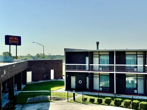 FairBridge Inn Express Hiawatha Hotels in Hiawatha