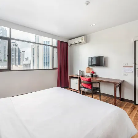 Ruamchitt Plaza Hotel Отели рядом с достопримечательностью «Торговый центр Terminal 21»