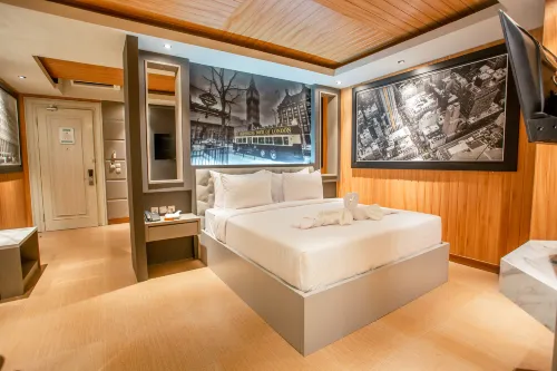 AVERY DE'GRAND CITY HOTEL BANDUNG Hotels in Regol