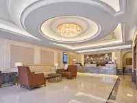 Vienna Hotel (Chengde Weichang) - Parkplatz