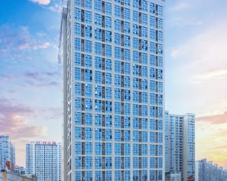 Favor Youjia Hotel (Changde and Rui Happy City Railway High speed Railway Station Branch) Hoteles en Changde