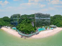 Flamingo Cat Ba Sea & Sand Resort Hotels near Cat Ba Beach