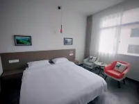 Chongyi Shangbao Xiaodongli Qihao Homestay - Balkoner