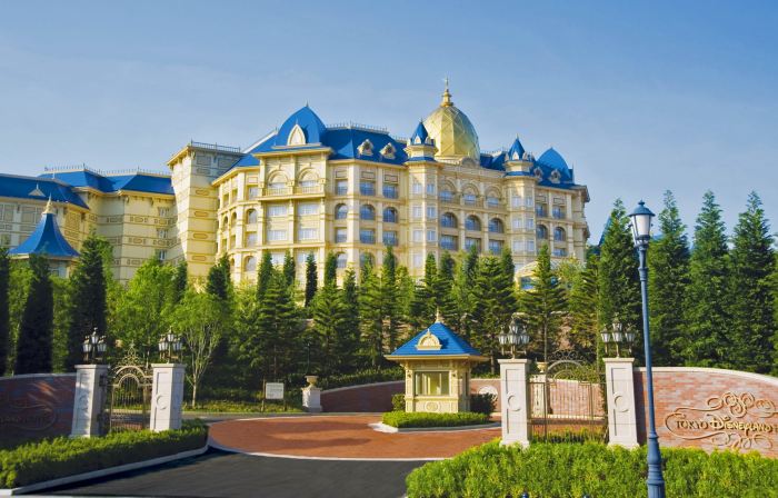 Tokyo Disneyland Hotel