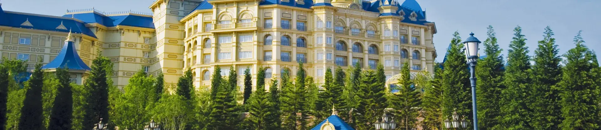 Khách sạn gia đình Paradise