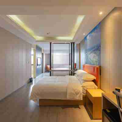 柏曼ホテル(自貢富順沿灘高速鉄道駅) Rooms