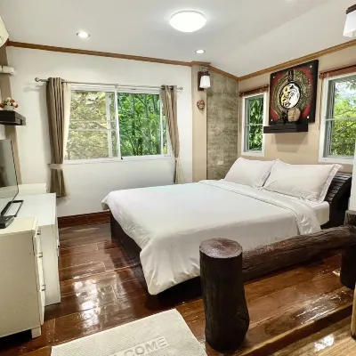The Cascade - Mae Taeng Waterfall Bungalows Hotels near Elephant Nature Park