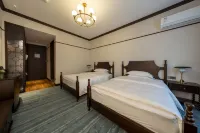 Yanguan Chaolezhicheng Old Police Station Chinese Inn Hotels in Haining