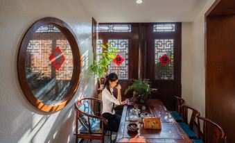 Juhe · Holiday | Naxi Courtyard Holiday Cultural and Beautiful Accommodation