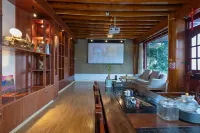 Ananas Valas Mulanjing • Garden Lishe Space Rizhao Jinshan Homestay (Lijiang Ancient City Branch) - مطابخ