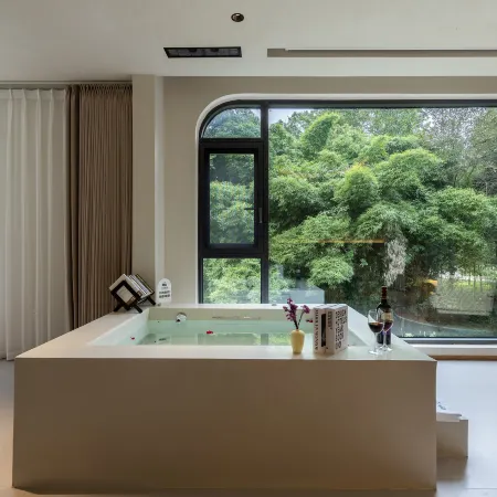 Cloud  Embracing Nature View Resort Dujiangyan