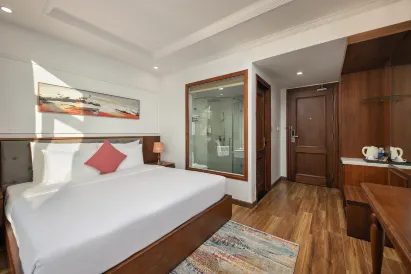 The Sail Hotel - My Khe Beach