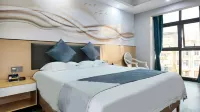 Wanbolijing Hotel (Ji'an Wenshan Pedestrian Street People's Square) - Esports