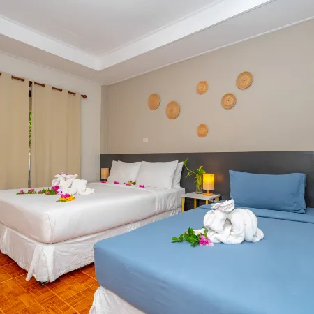Lanta Beachfront Resort