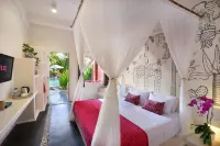 PinkCoco Uluwatu - Constant Surprises & for Cool Adults Only Hôtels à proximité de : Plage de Bingin