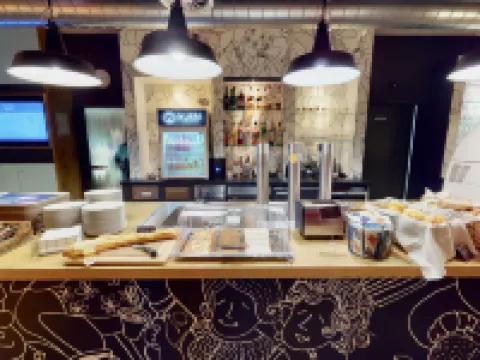 イビス ホテル ケルン エアポート ケルンのホテル