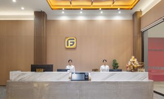 Fuhai Chaoyun  Hotel (Yalong Bay Branch, Sanya)