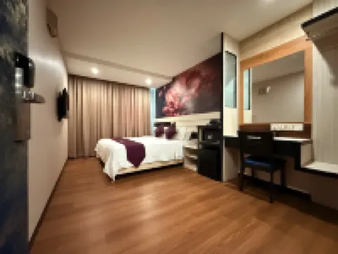 Venus Boutique Hotel Hotels near The Stadthuys