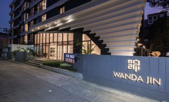 3. Wanda Ji..