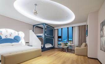 Kele S Hotel (Qiqu Tongnian Branch, Overseas Chinese Town Fantasy Resort)