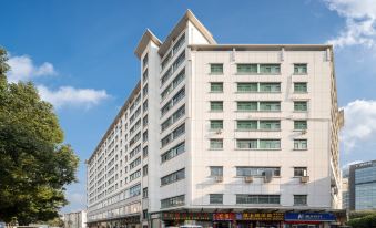 Wanchang Hotel (Shenzhen Nanshan Science and Technology Park)