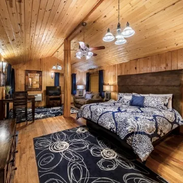 Desert Rose Resort & Cabins