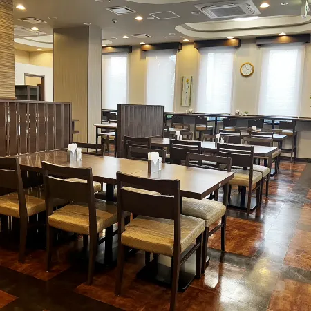 Hotel Route-Inn Shimodate Отели в г. Тикусей