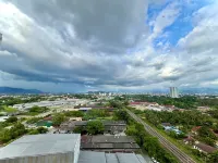 Ipoh Town Falim Condo | Free Parking | Free Netflix Hotels in Menglembu
