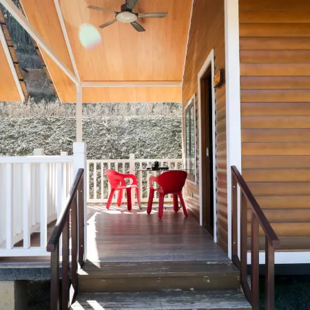 Homestays in Baihuazhai Scenic Area