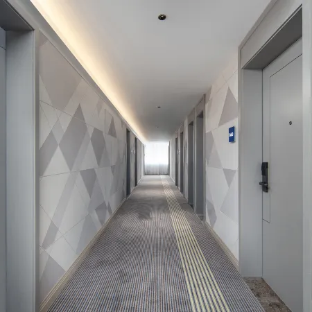7 Days Premium Hotel (Linzhi Bome)