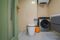 Mingyueju Boutique Audio-Visual Apartment (Shenyang North Railway Station Huafu) - พร้อมระเบียง