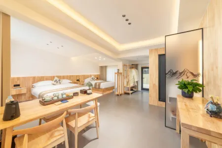 Wutaishan Shangjinyuan Homestay Отели рядом с достопримечательностью «Baiyun Temple»