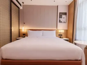 Four Points by Sheraton Dunhuang