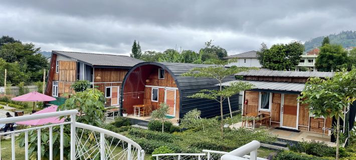 eLKa-eS Villa Hotels in Lembang