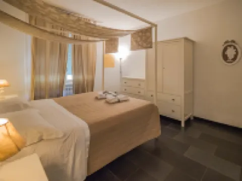 Sciacchetrà Apartment with AC & Patio