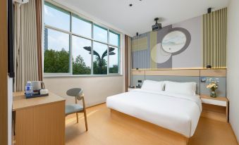Yun County Hongxiang Hotel