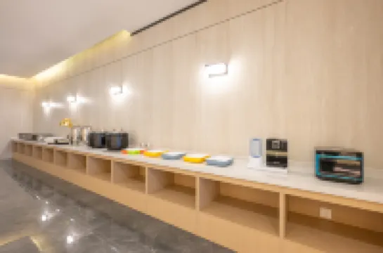 Xinma Hotel (Beijing National Stadium-Bird's Nest Beiyuan Road North Subway Station)