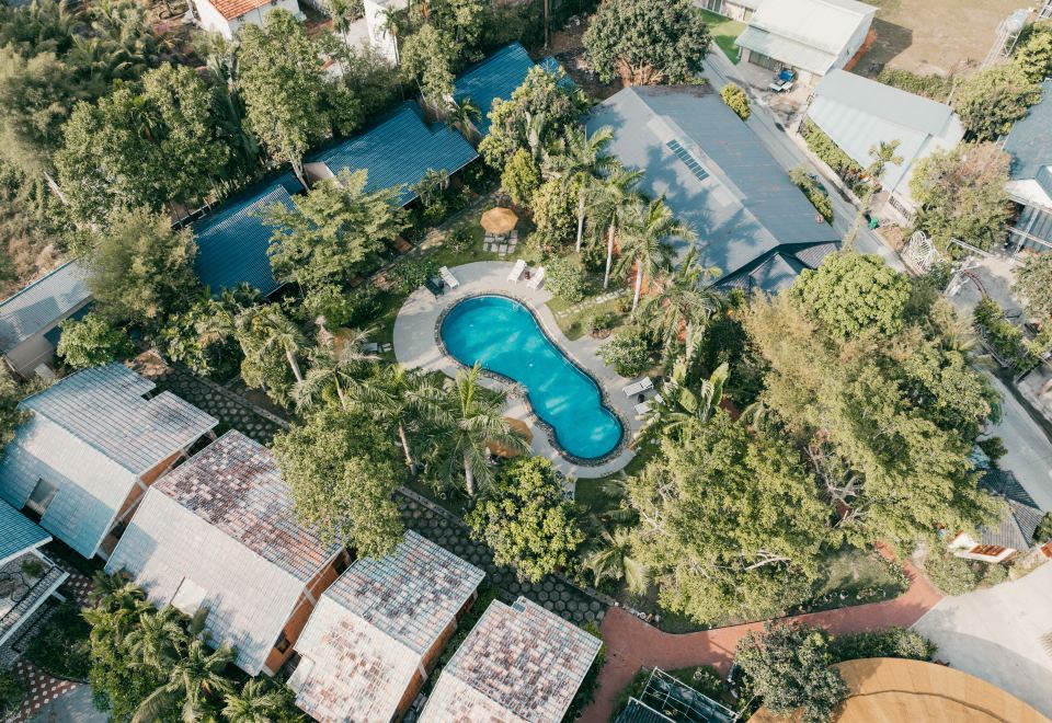 코티지 빌리지의 아늑한 객실 내부