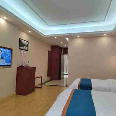 理縣畢棚遇見酒店（畢棚溝景區店） Rooms