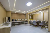 君港智能飯店（東河火車站機場店） - 2 星級