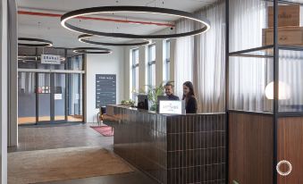 Grandi by Center Hotels - Housity