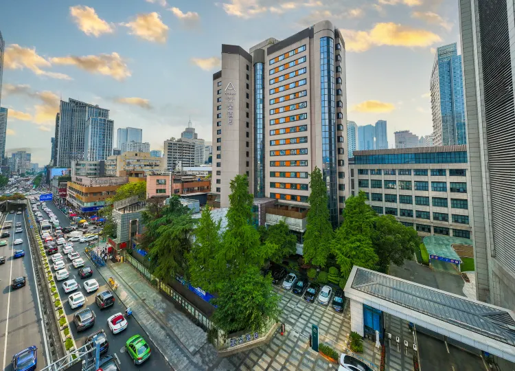 Atour Hotel Chengdu Chunxi Road